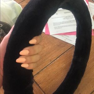 Steering wheel cover